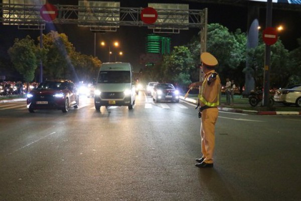 Giao thông TPHCM ổn định, thông thoáng trong ngày cuối kỳ nghỉ Tết Dương lịch Giao thông TPHCM ổn định, thông thoáng trong ngày cuối kỳ nghỉ Tết Dương lịch
