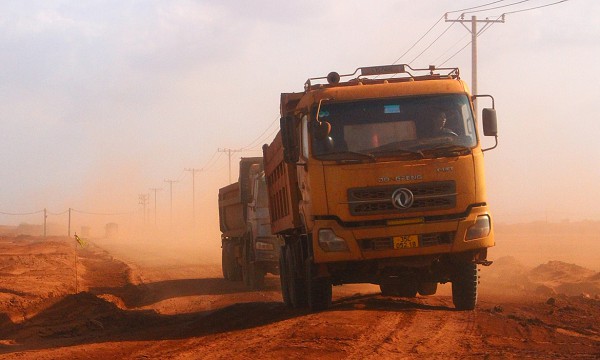 Hàng loạt giải pháp đưa ra nhằm giảm thiểu bụi ở sân bay Long Thành