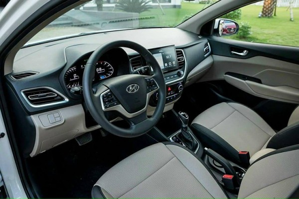 Hyundai Accent giảm giá gần 70 triệu đồng tại đại lý