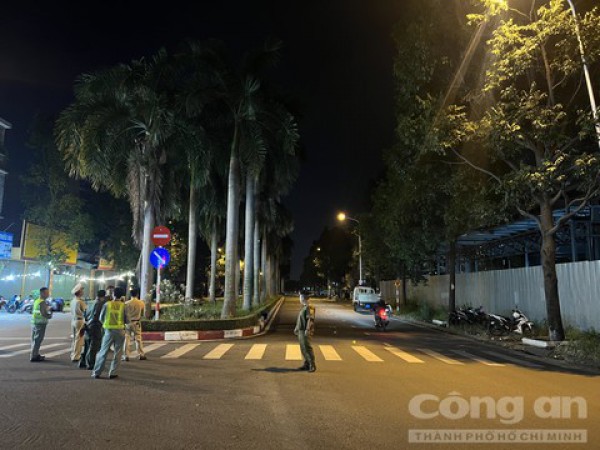 Nam sinh chạy xe máy tông tử vong cụ ông 93 tuổi đi bộ qua đường