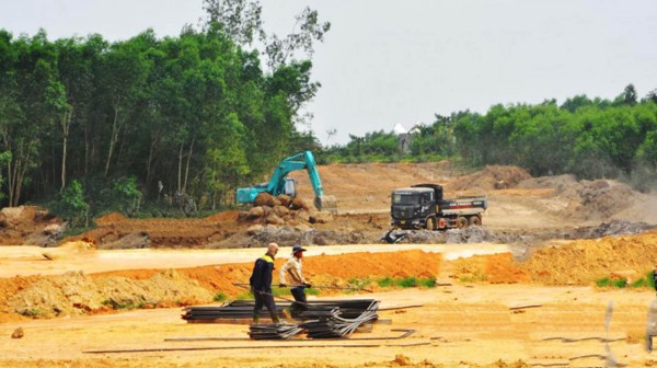 Quảng Ngãi: Đẩy nhanh tiến độ thi công cao tốc