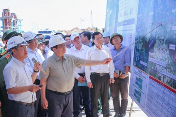 Sớm hoàn thành phương án nguồn vốn mở rộng cao tốc TPHCM - Long Thành - Dầu Giây