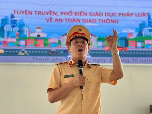 TPHCM: Mỗi nhân viên bến xe lan toả một thông điệp tốt về giao thông