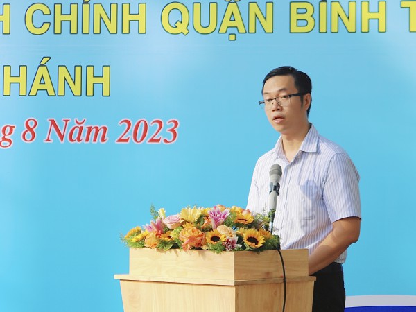 TPHCM: Đồng loạt ra quân kiểm tra ôtô kinh doanh vận tải hành khách, xe container