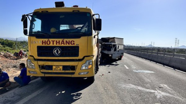 Tai nạn trên cao tốc Vĩnh Hảo-Phan Thiết khiến 1 người tử vong tại chỗ