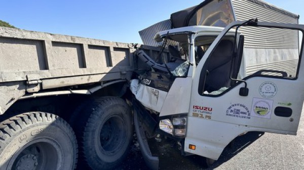Tai nạn trên cao tốc Vĩnh Hảo-Phan Thiết khiến 1 người tử vong tại chỗ