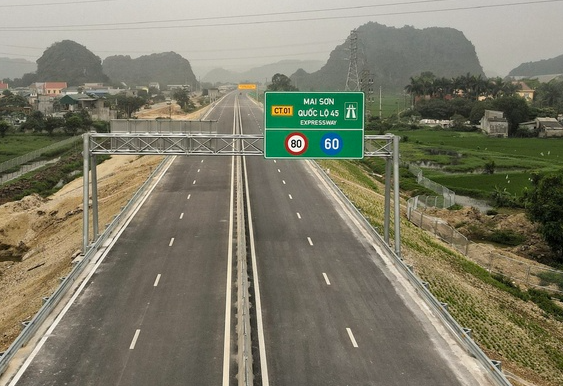 Tăng tốc độ một số đoạn cao tốc Bắc - Nam lên 90km/h