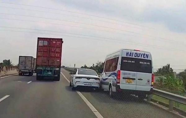 Tin tức tai nạn giao thông mới nhất, nóng nhất hôm nay 17/4/2023