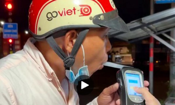 Vụ ném đá khiến CSGT bị thương vùng mặt: Đối tượng vi phạm độ cồn ‘khủng’