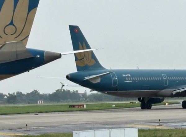 Vụ va chạm hai máy bay của Vietnam Airlines tại sân bay: Cục Hàng không chỉ đạo khẩn
