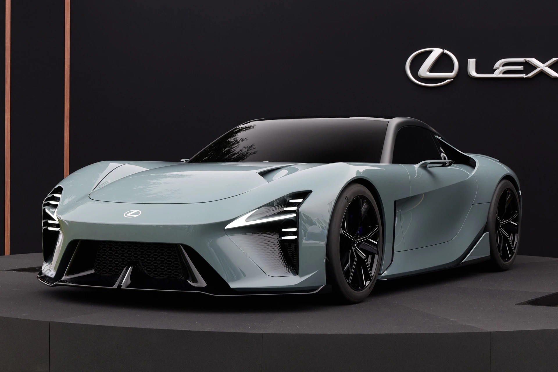 Xe thể thao Concept hoàn toàn mới của hãng Lexus lộ điện Xe thể thao Concept hoàn toàn mới của hãng Lexus lộ điện