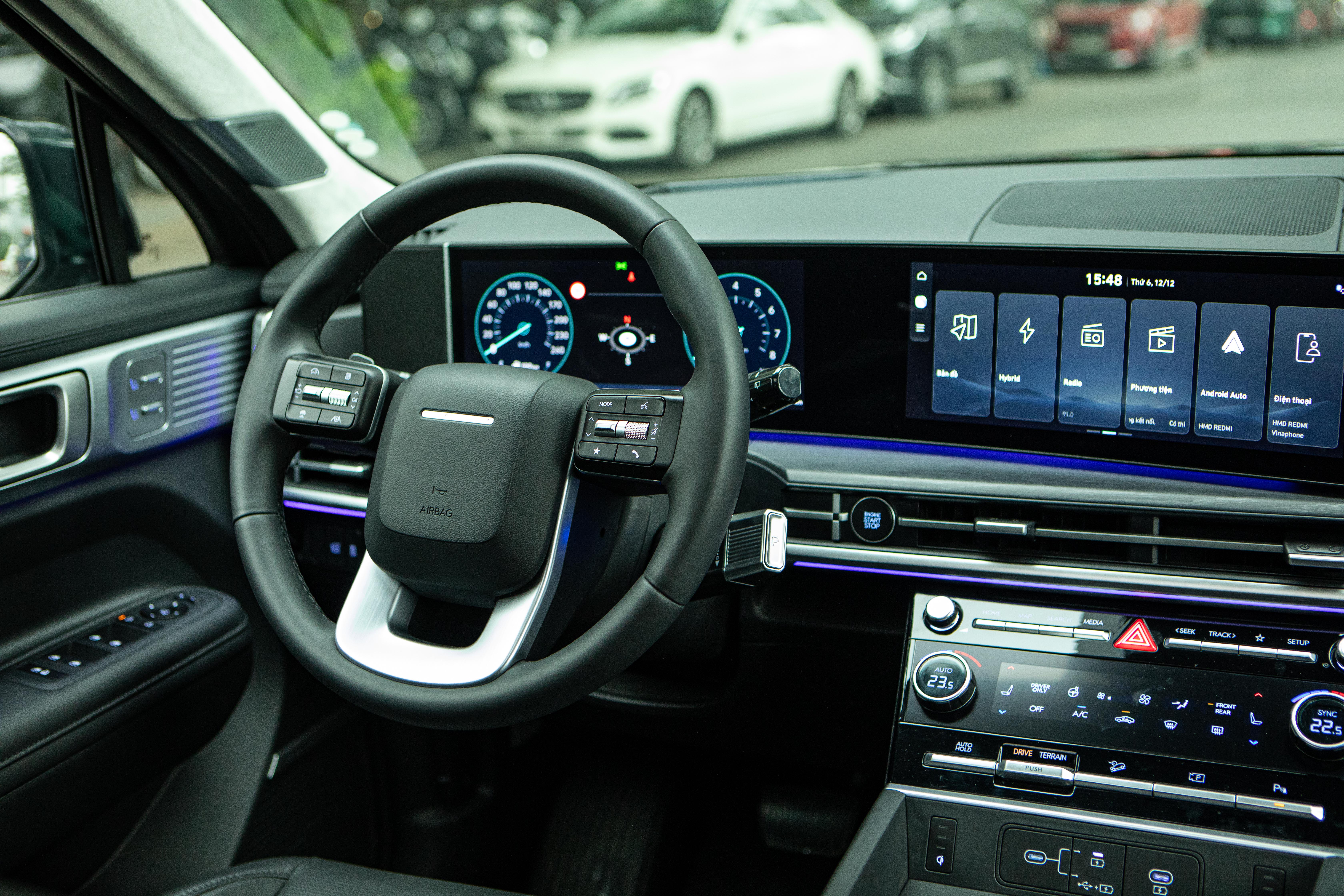 Ảnh thực tế SantaFe Hybrid và quãng đường đi được hơn 1.100km