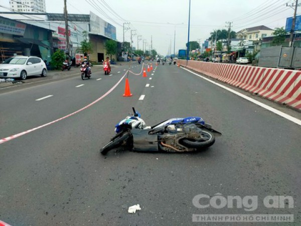 Điều tra nguyên nhân một thanh niên nằm giữa đường, sau đó tử vong