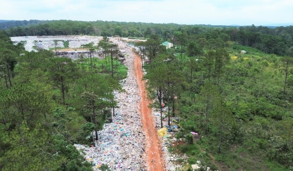 7.000 tấn rác tồn đọng, nguy cơ thành 'điểm nóng' môi trường ở Lâm Đồng