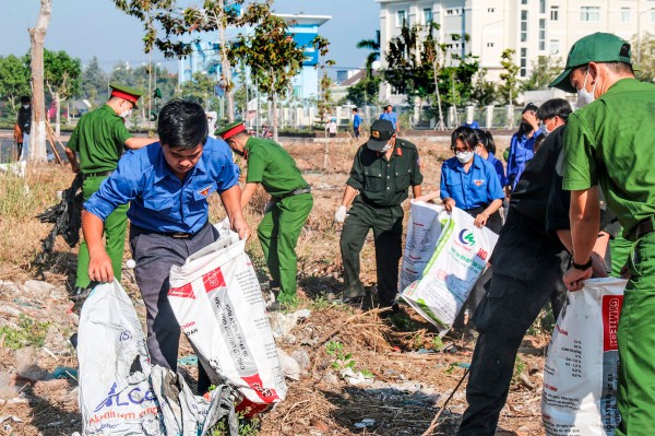 Bình Thuận: Động viên lực lượng tham gia công tác vệ sinh môi trường