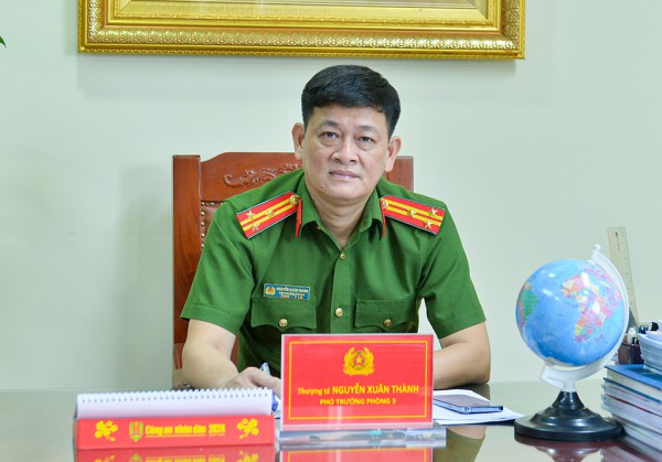 Bộ trưởng Bộ Công an chỉ đạo xử lý hình sự nếu cố tình 'đầu độc' sông Bắc Hưng Hải