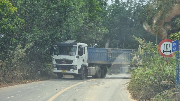 Bù Đăng (Bình Phước): Bất chấp bị xử phạt vẫn tiếp tục khai thác đất trái phép