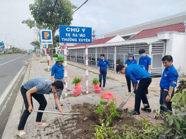 Công ty Nhiệt điện Cần Thơ hưởng ứng Ngày Môi trường thế giới và Tháng Hành động vì môi trường