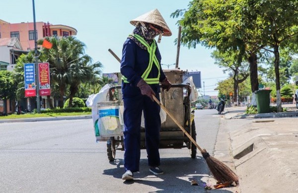 Dự báo thời tiết hôm nay 17/5: Bắc Bộ nắng nóng gay gắt