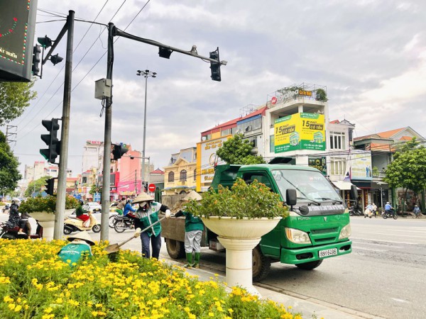 Dự báo thời tiết hôm nay 26/4: Bắc Bộ mưa lạnh, Nam Bộ nắng nóng Dự báo thời tiết hôm nay 26/4: Bắc Bộ mưa lạnh, Nam Bộ nắng nóng