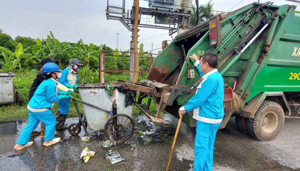 Hà Nội: Câu lạc bộ tình nguyện Hà Nội Xanh – Ra quân chiến dịch tình nguyện hè năm 2023