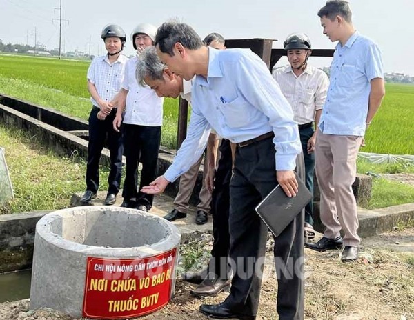 Hải Dương: Hội Nông dân Nam Sách ra mắt mô hình "cánh đồng không rác thải"