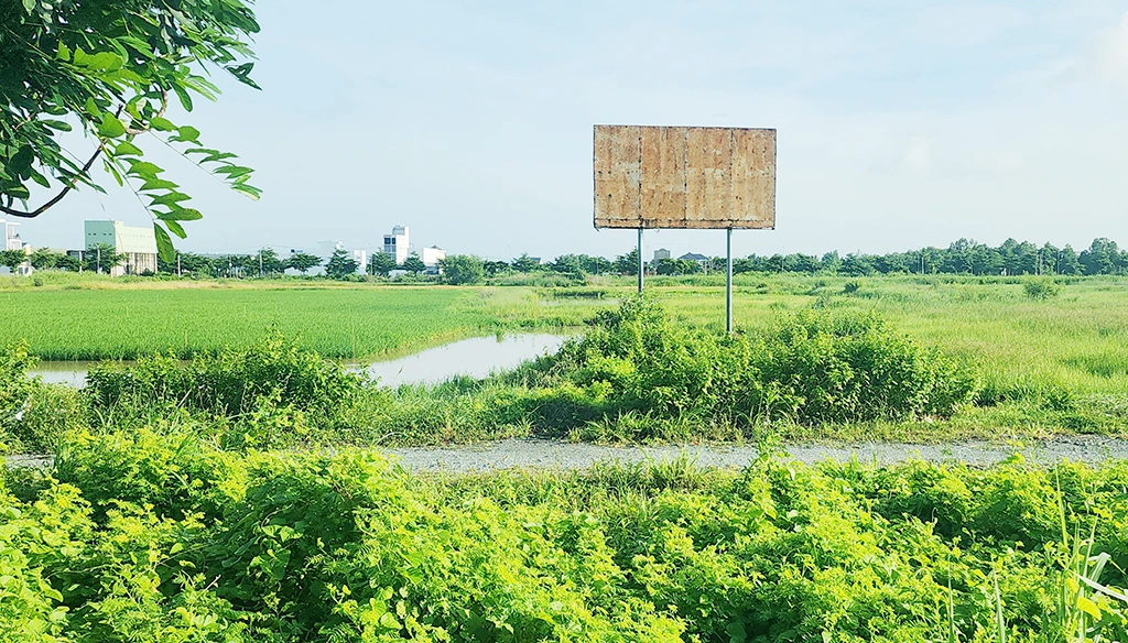 Khởi công bệnh viện trên 'đất vàng' rồi bỏ hoang