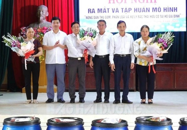 Kim Thành (Hải Dương) tập huấn mô hình phân loại rác