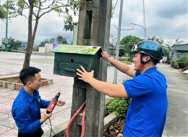 Những 'ngôi nhà pin' ở xã Kỳ Hoa