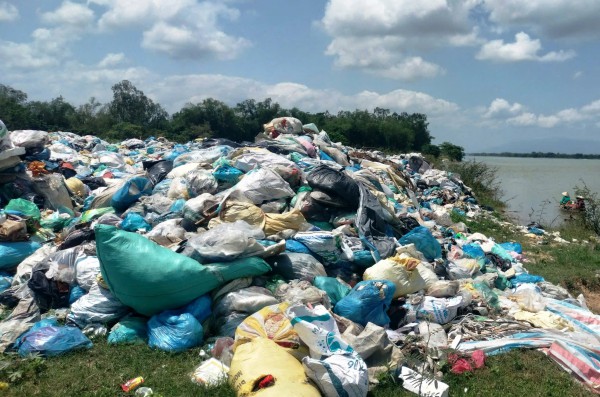 Rác thải ùn ứ gây ô nhiễm, Đà Nẵng khẩn trương triển khai xử lý