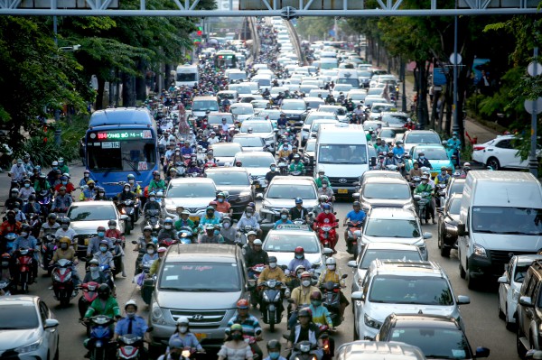 TP.HCM sẽ hạn chế xe phát thải cao vào khu vực trung tâm, Cần Giờ và Côn Đảo TP.HCM sẽ hạn chế xe phát thải cao vào khu vực trung tâm, Cần Giờ và Côn Đảo