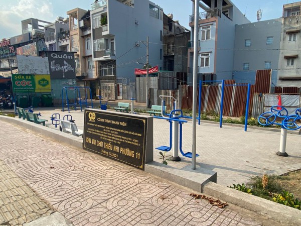 TP.Hồ Chí Minh: Xóa điểm đen rác, mở rộng đường để dân đón tết