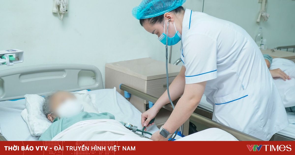 Cụ bà sốc nhiễm trùng, nhiễm độc nặng vì lạm dụng thuốc giảm đau