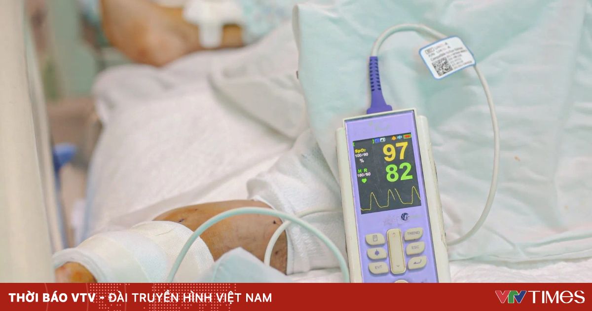 Cứu đôi chân bệnh nhân có nguy cơ bị cắt cụt do tai nạn giao thông