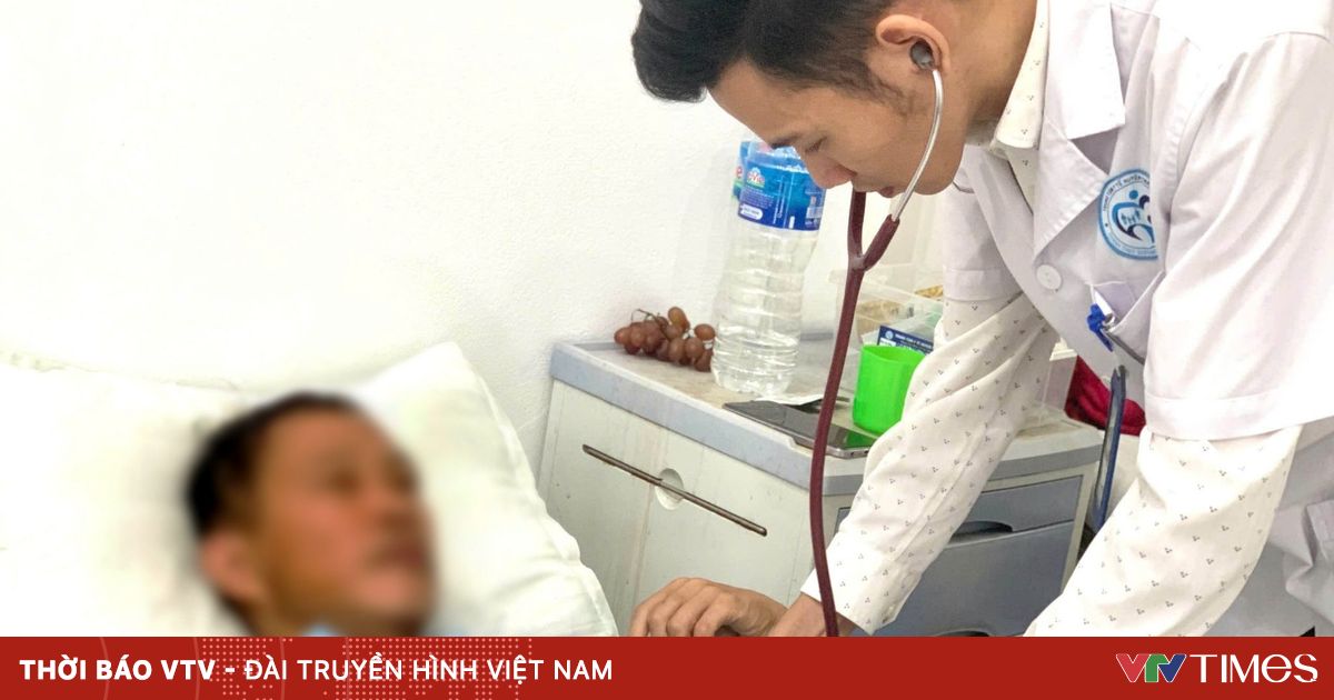 Gặp biến chứng nặng do tự ý bỏ thuốc tiểu đường, thường xuyên uống rượu