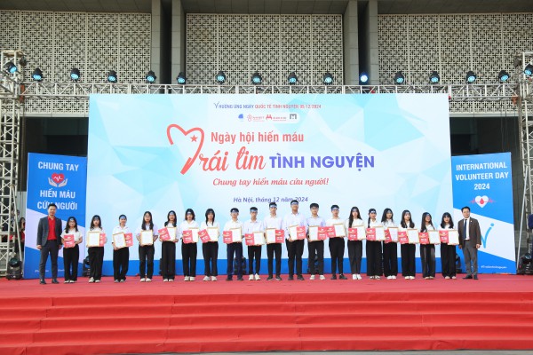 Ngày hội “Trái tim tình nguyện” 2024: Dự kiến tiếp nhận trên 2.500 đơn vị máu