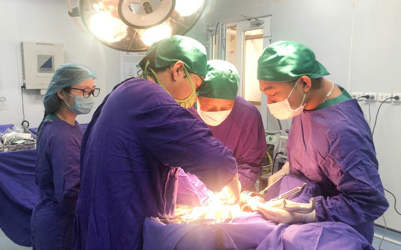 Xuyên Tết phẫu thuật cứu bệnh nhân vỡ u gan thoát "cửa tử"