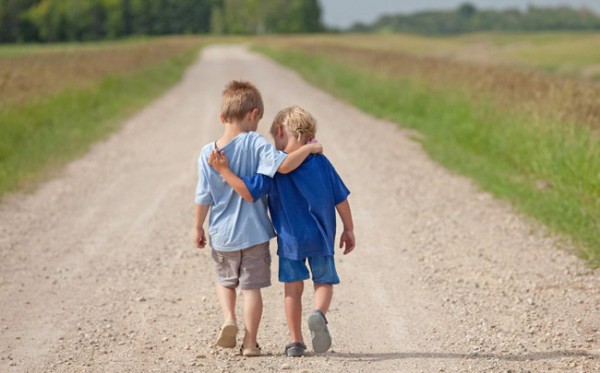 6 mẹo để phát triển sự đồng cảm trong tính cách của trẻ