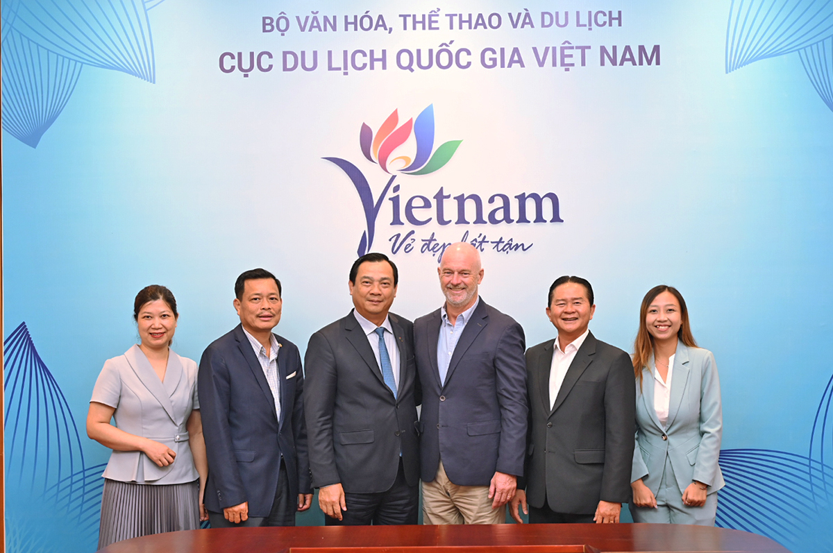 BBC đề xuất hợp tác sản xuất chương trình truyền hình đặc biệt quảng bá du lịch Việt Nam ra thế giới