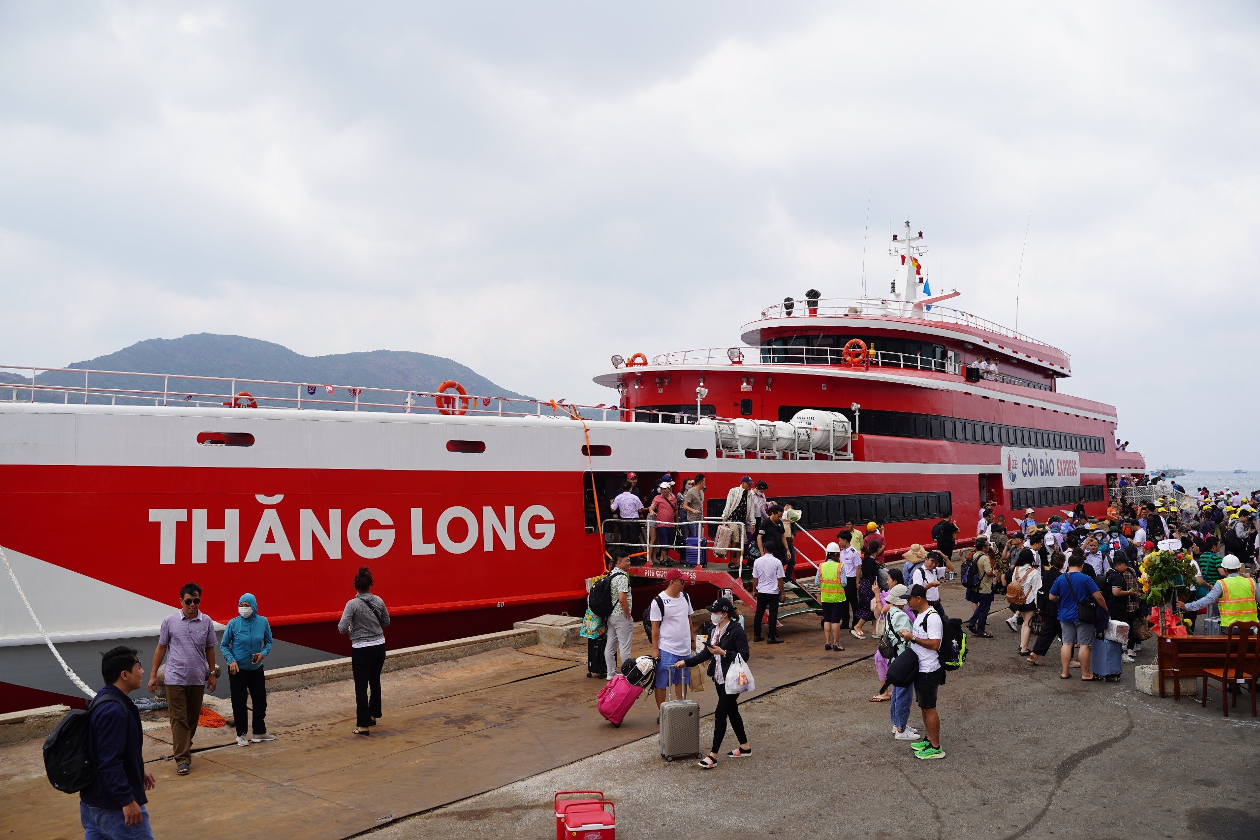 Côn Đảo: Hút khách dịp lễ 30/4 và 1/5, khách sạn, nhà nghỉ cháy phòng Côn Đảo: Hút khách dịp lễ 30/4 và 1/5, khách sạn, nhà nghỉ cháy phòng