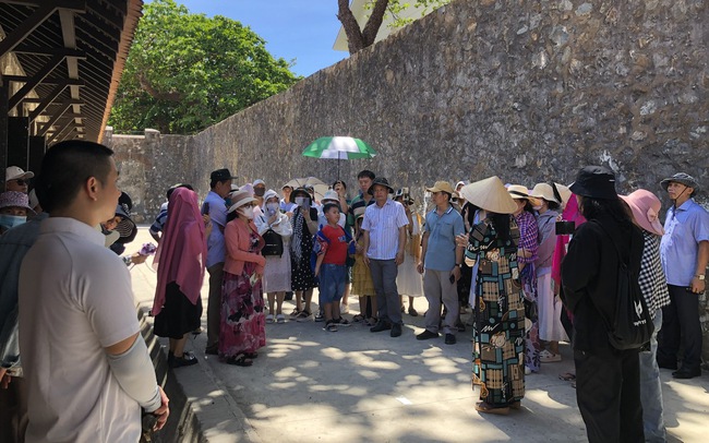 Côn Đảo: Hút khách dịp lễ 30/4 và 1/5, khách sạn, nhà nghỉ cháy phòng Côn Đảo: Hút khách dịp lễ 30/4 và 1/5, khách sạn, nhà nghỉ cháy phòng