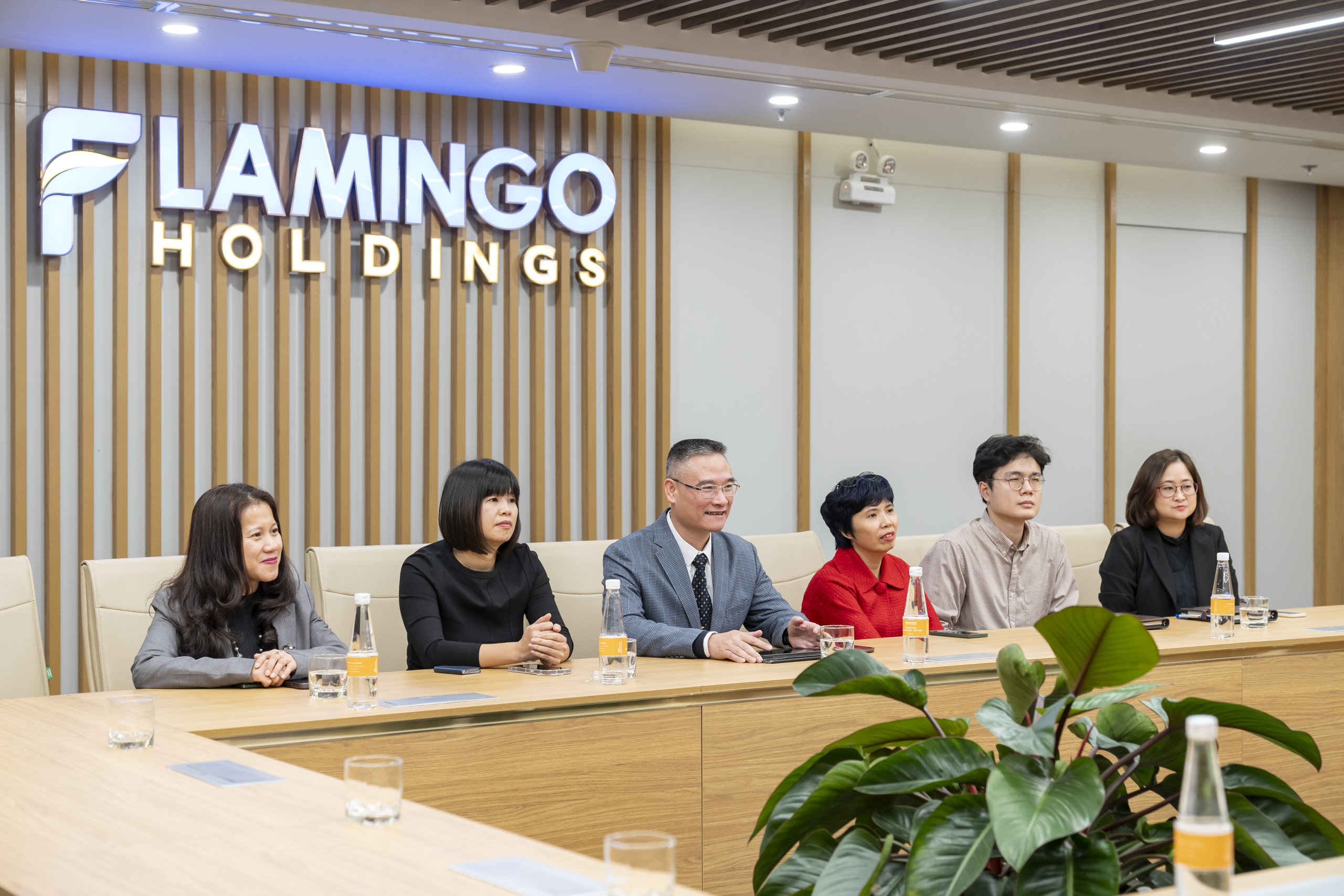 Flamingo Redtours ký kết hợp tác nhiều chương trình với Tổng cục Du lịch Hàn Quốc