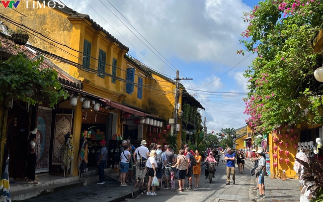 Hội An cho phép hộ dân phố cổ đón khách ăn ở cùng Hội An cho phép hộ dân phố cổ đón khách ăn ở cùng