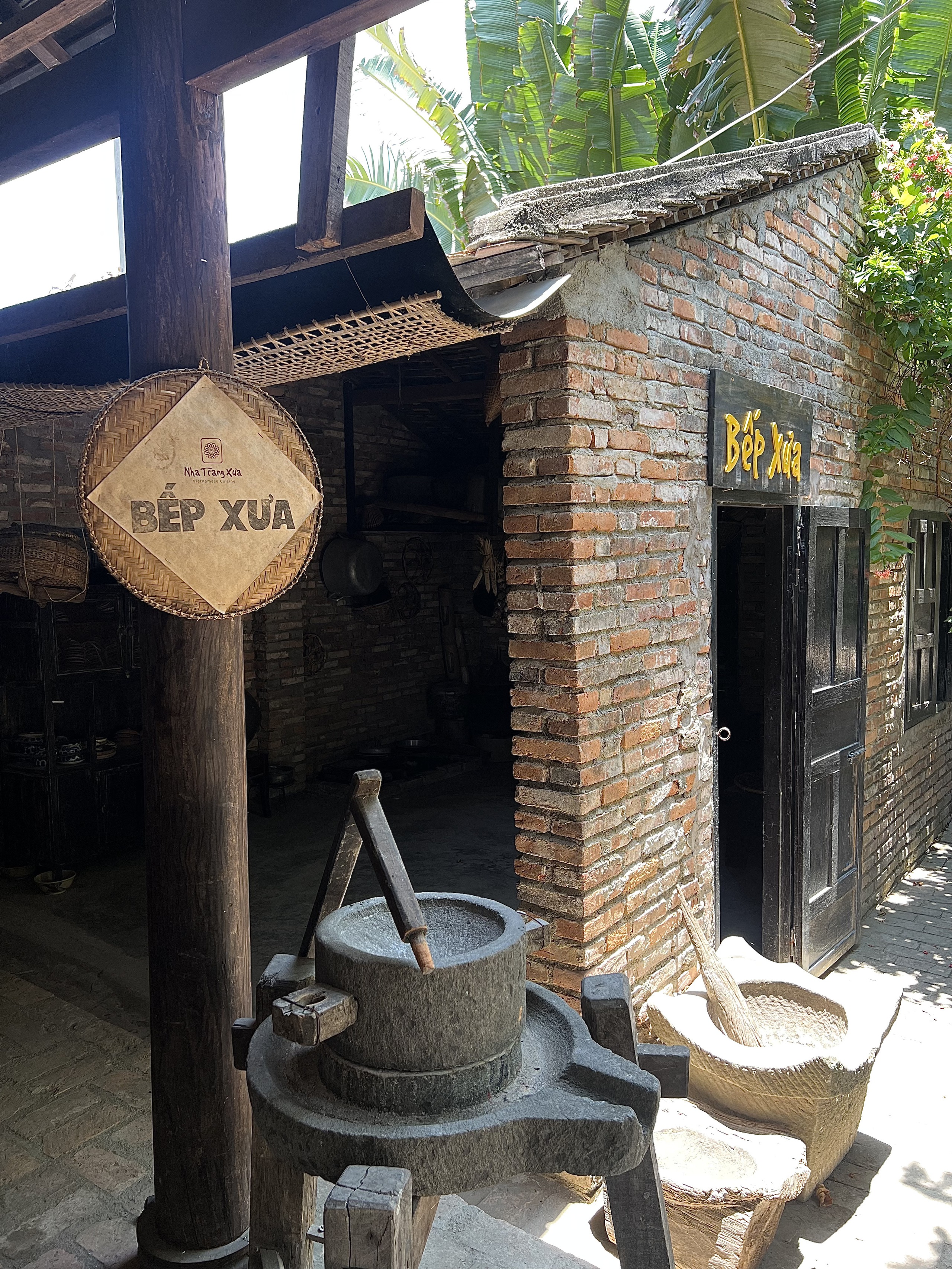 Kể chuyện về Nha Trang xưa qua ẩm thực Kể chuyện về Nha Trang xưa qua ẩm thực