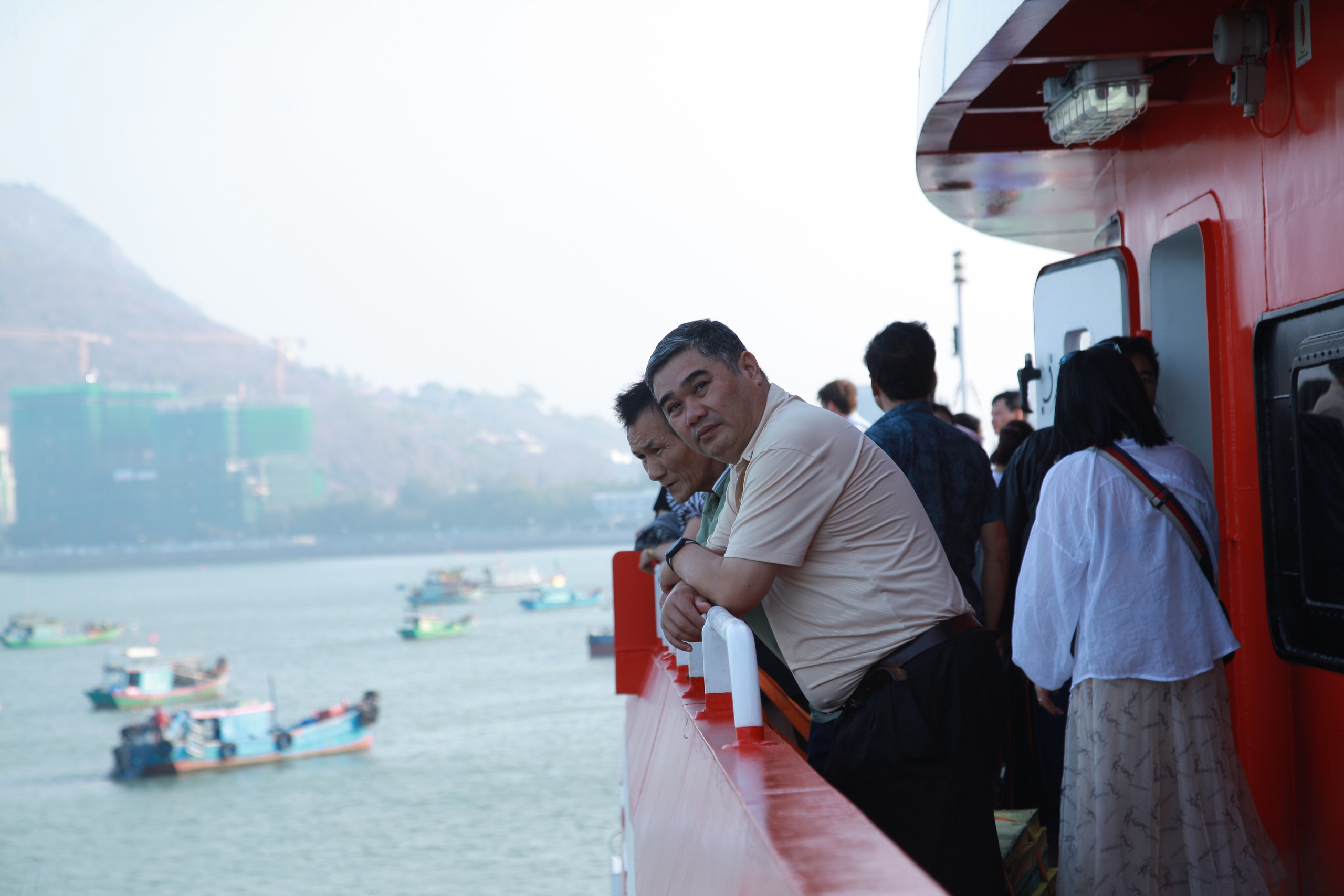 Khách quốc tế đến Việt Nam đạt trên 6 triệu lượt trong 4 tháng đầu năm Khách quốc tế đến Việt Nam đạt trên 6 triệu lượt trong 4 tháng đầu năm