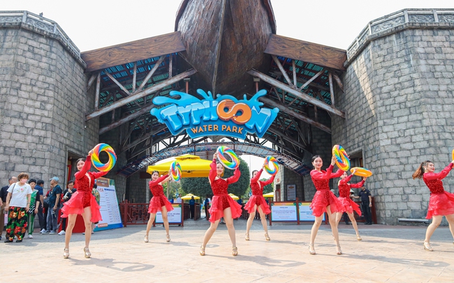 Khách quốc tế đến Việt Nam đạt trên 6 triệu lượt trong 4 tháng đầu năm Khách quốc tế đến Việt Nam đạt trên 6 triệu lượt trong 4 tháng đầu năm