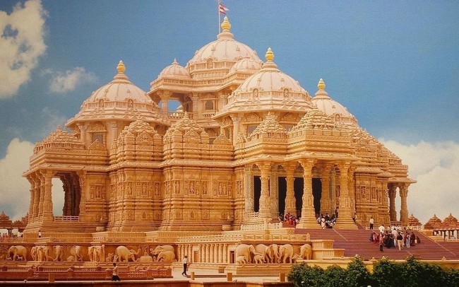 Khám phá ngôi đền Akshardham ở New Delhi