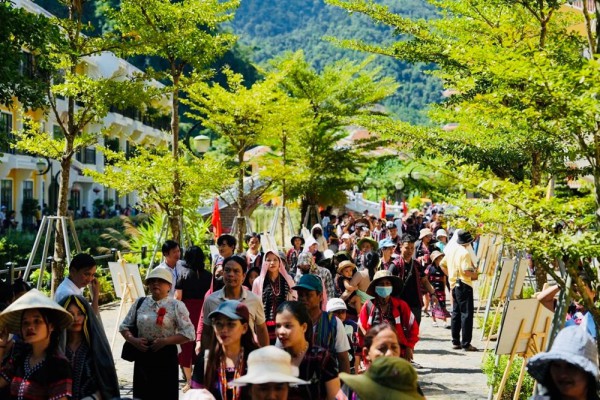 Khu du lịch sinh thái Cổng Trời Đông Giang, Quảng Nam nhận chứng nhận du lịch xanh Khu du lịch sinh thái Cổng Trời Đông Giang, Quảng Nam nhận chứng nhận du lịch xanh