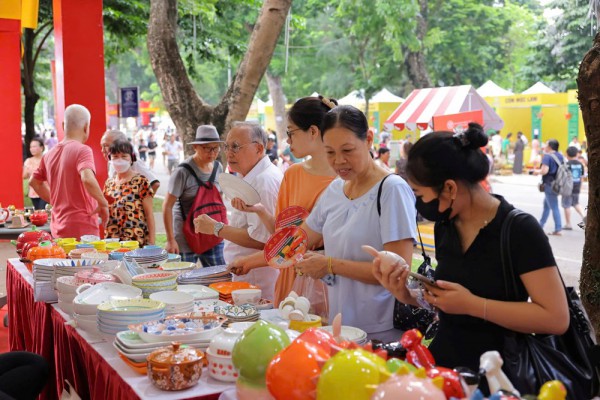 Lễ hội Quà tặng Du lịch Hà Nội năm 2025 thu hút 80 gian hàng