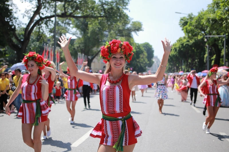  Carnival tại Hồ Gươm - Hà Nội năm 2017.